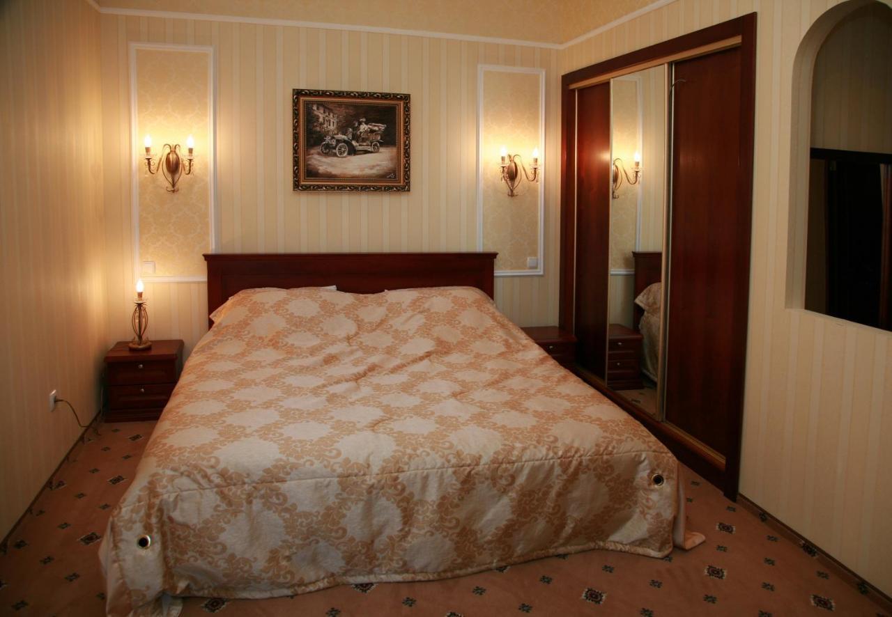 Reikartz Park Hotel Ivano Frankivsk Bagian luar foto